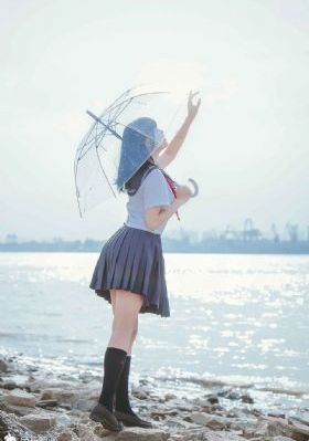 亚洲国产一区二区中文_720完整在线观看
