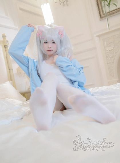 欧美风港风女潮服_高清高清在线