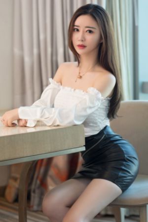 欧美辣妈围巾搭配街拍_超清HD在线观看