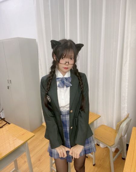 青青草人免费国产公开视频_免费超清在线观看